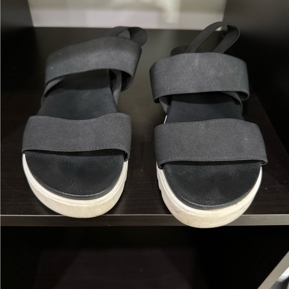 Nine West Sandals - Picture 3 of 3